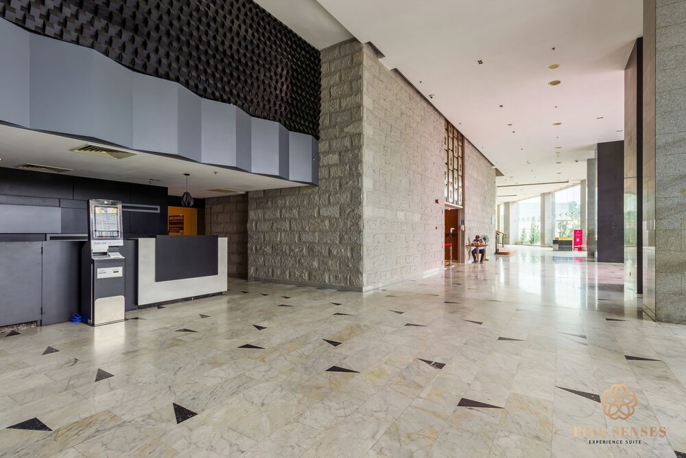 Dua Sentral Residential Apartments Tower