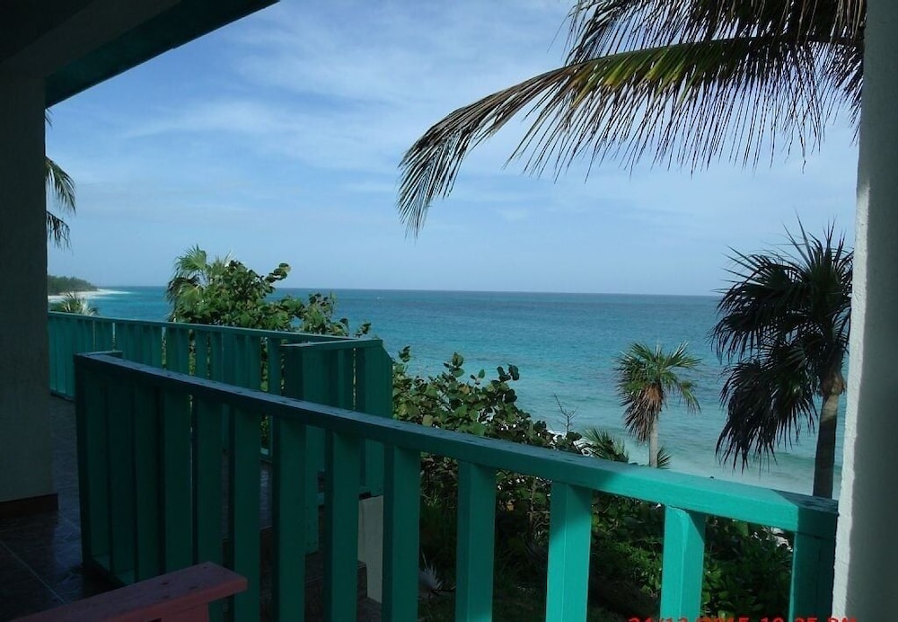 On The Dune - Beachfront Cottage With 50 Mile Ocean View, Pool 2 Bedroom Villa