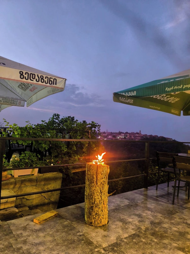 Kanudosi Guest House