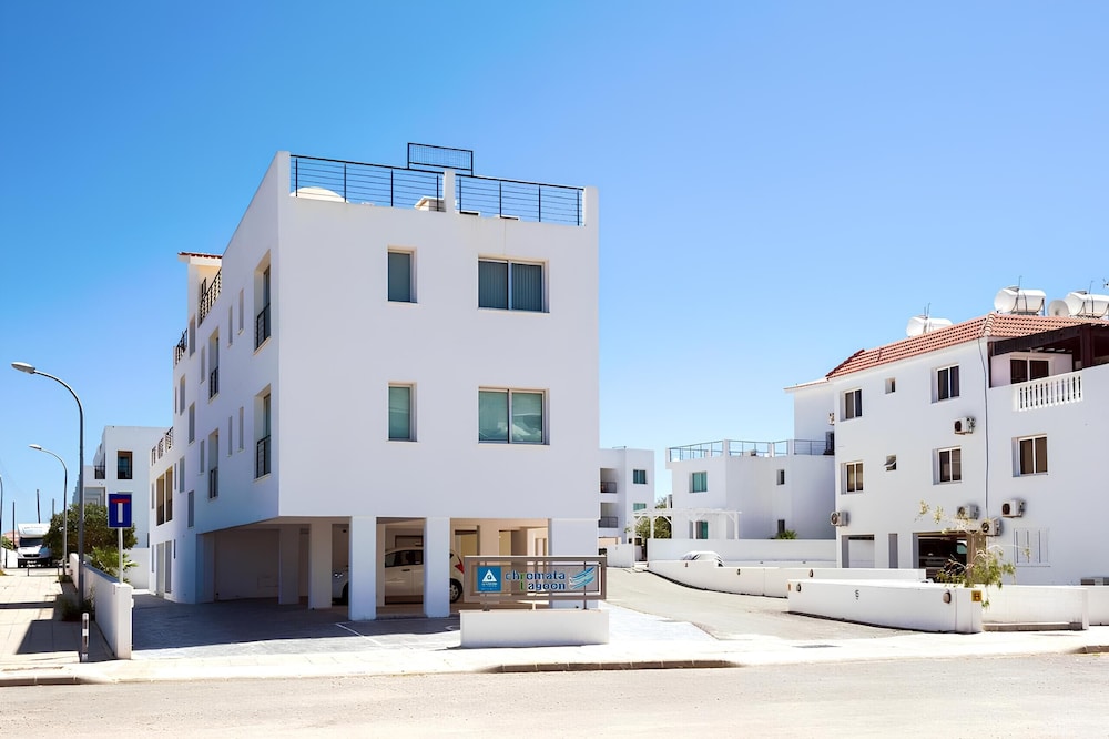 60 KAP - Stay Chromata Lagoon Apartment