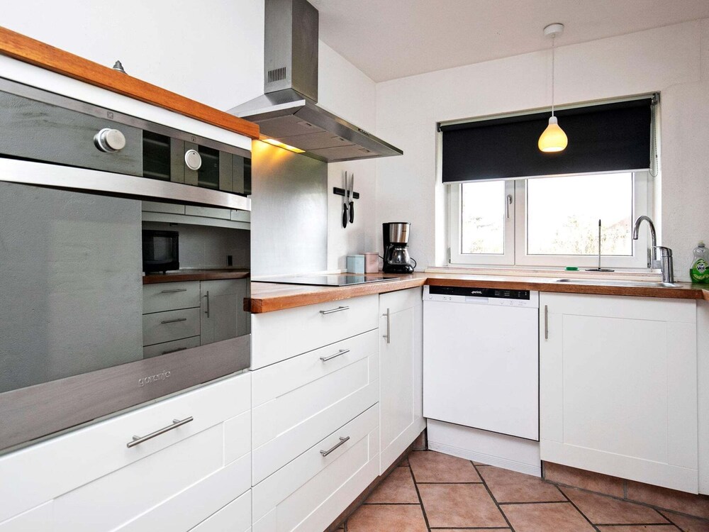 6 Person Holiday Home in Humble-by Traum view 3
