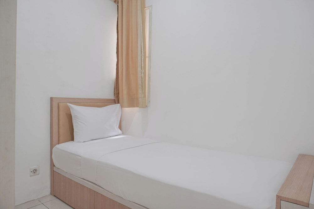 Homey And Elegant 2Br At Pakubuwono Terrace Apartment