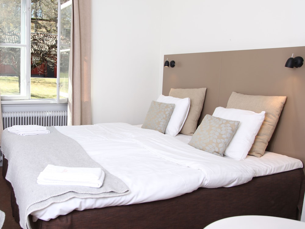 Gripsholms Bed & Breakfast
