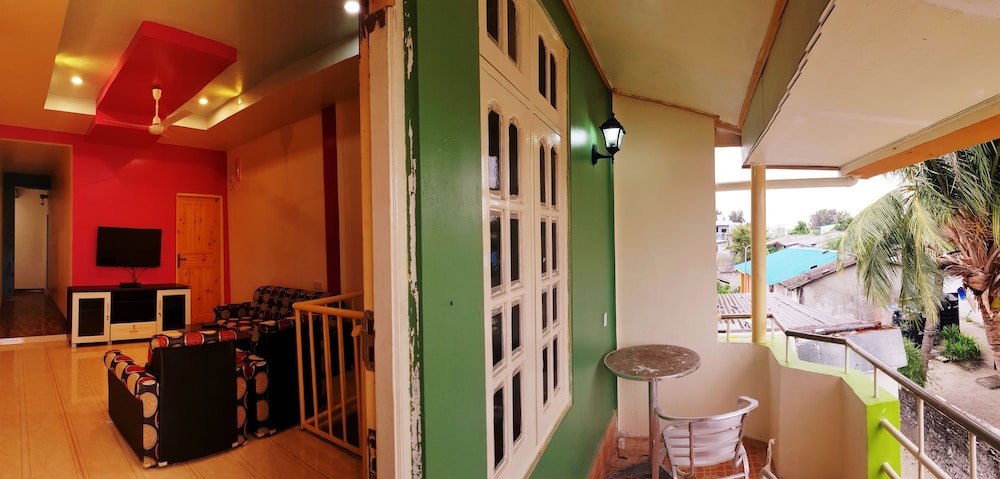 Finimas Residence
