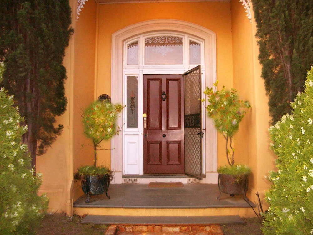 Campbell St Lodge