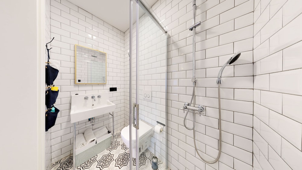 Sanatlar Oteli Galata - Image 18