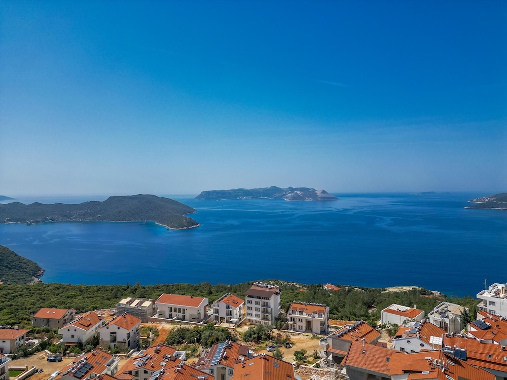 Un Amor Otel (+16) - Image 101