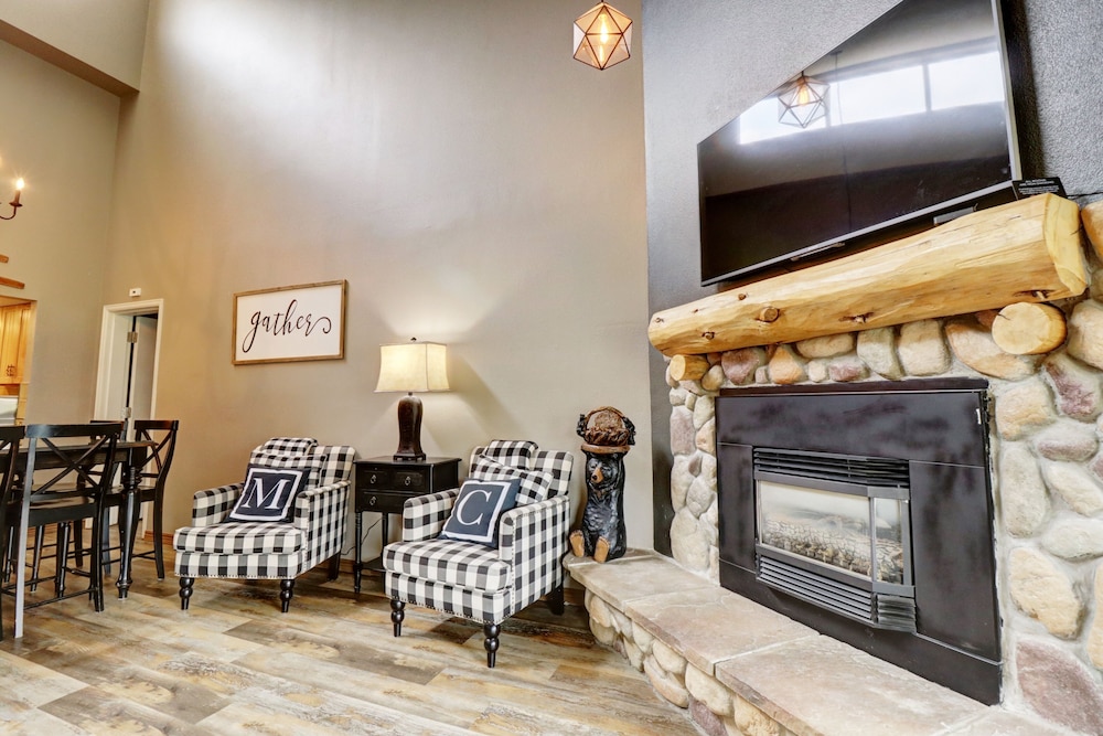 SkyRun Copper Mountain Resort Vacation Lodging