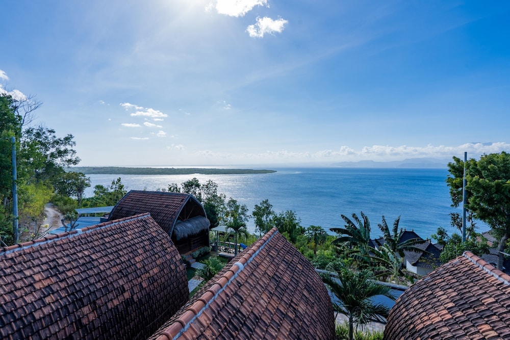 Sundi Ocean Bungalow by ABM