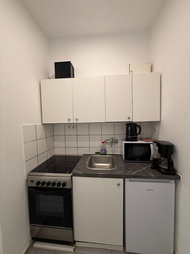 Value 1BR Apt Close to Westbahnhof