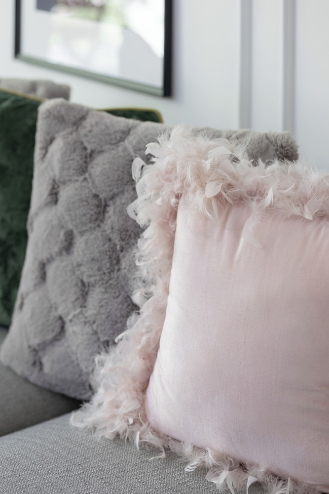 Warsaw Jaktorowska Apartment by Renters
