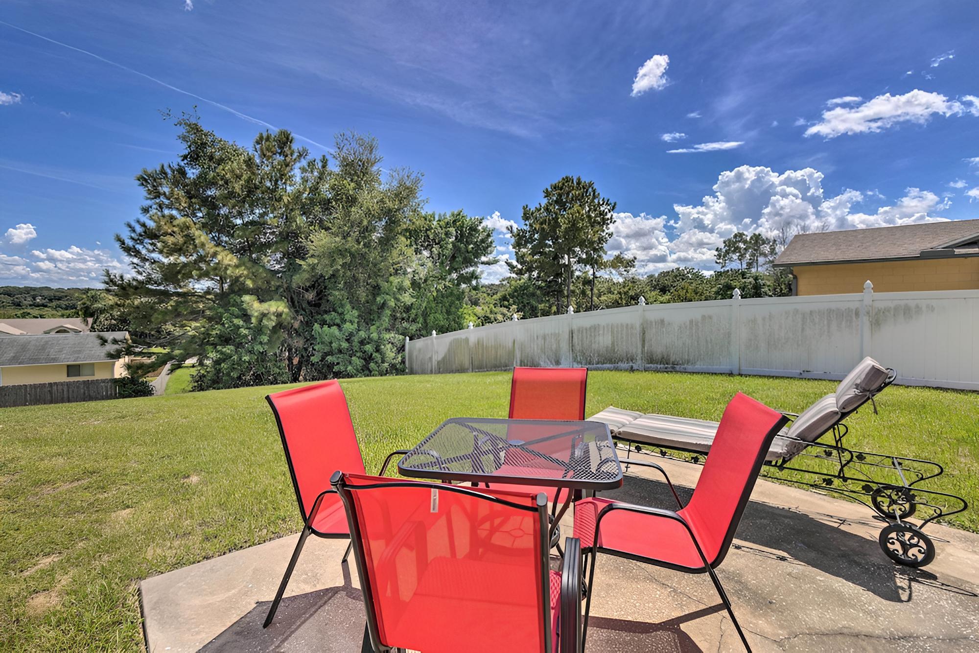 Family-friendly Home ~ 12 Mi to Disney + Universal
