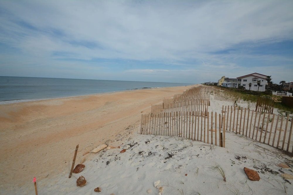 Just Beachy A Luxury Retreat Sleeps 12 3 Levels With Elevator- Perfect for 1-3 Families