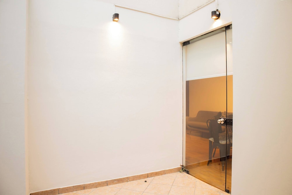 w Stylish Bright 2BR in Miraflores