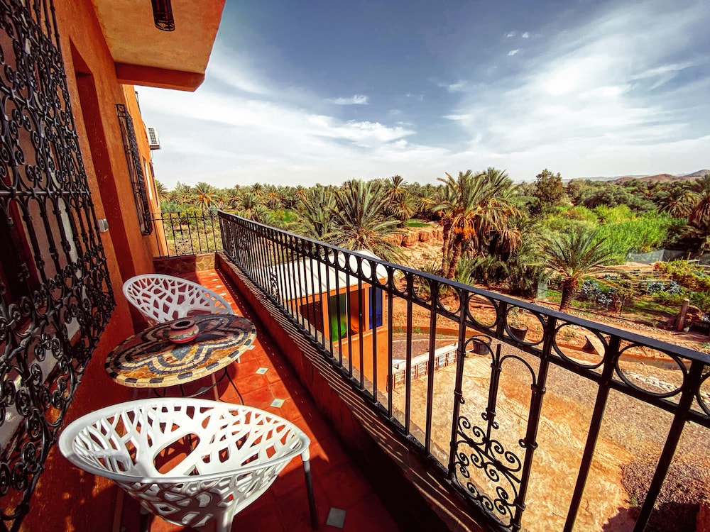 Riad Chay & Boutique
