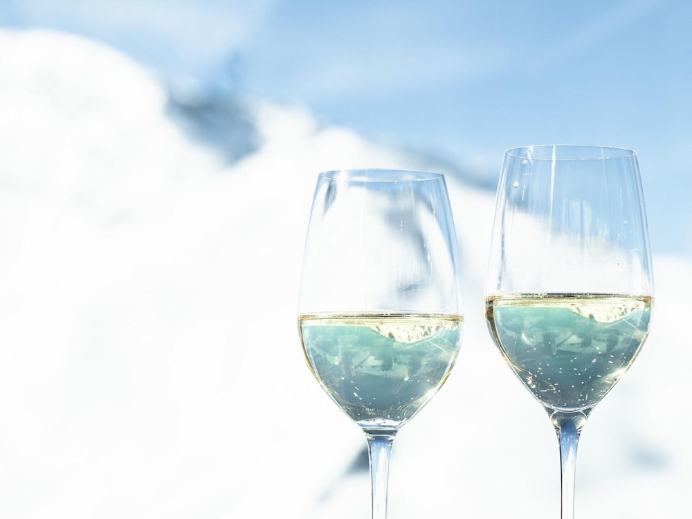 Chalet in Zillertal Near Ski Slopes & Whirlpool