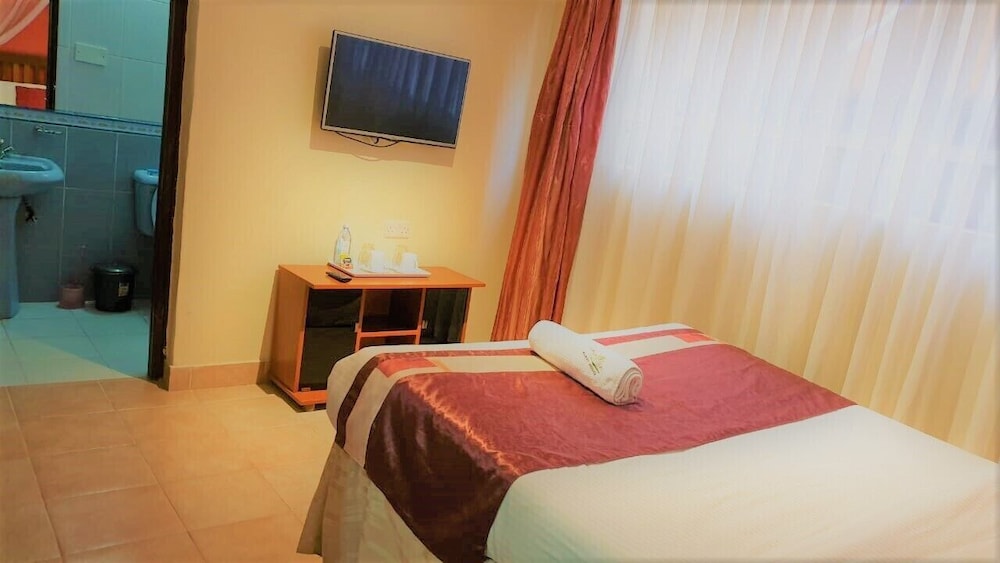 Leon Villas Guest House