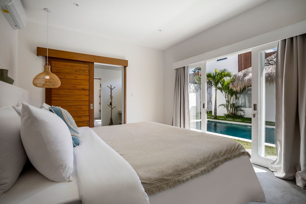 Villa Makena by Alfred in Bali - Stunning Tropical 6BD Villa Near the Beach