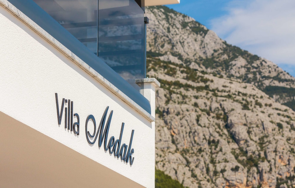 Villa Medak