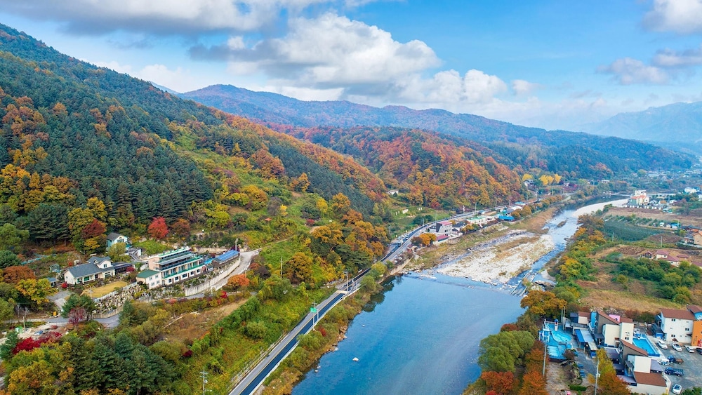 Gapyeong Newcastle Pension view 5