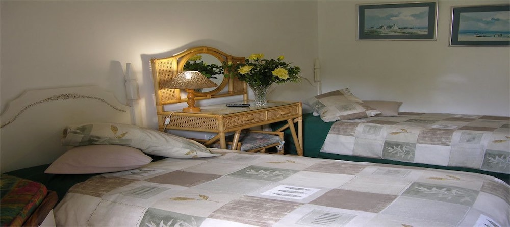Cosy Den B&B Luxury Guest House Style
