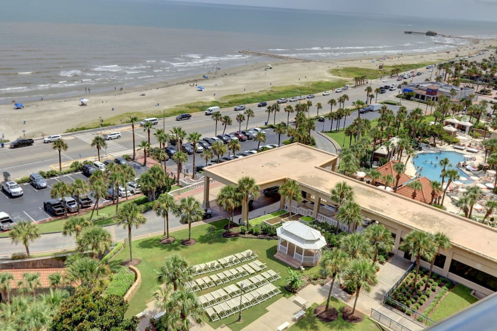 Gorgeous San Luis Condo Amazing Pool Amenities