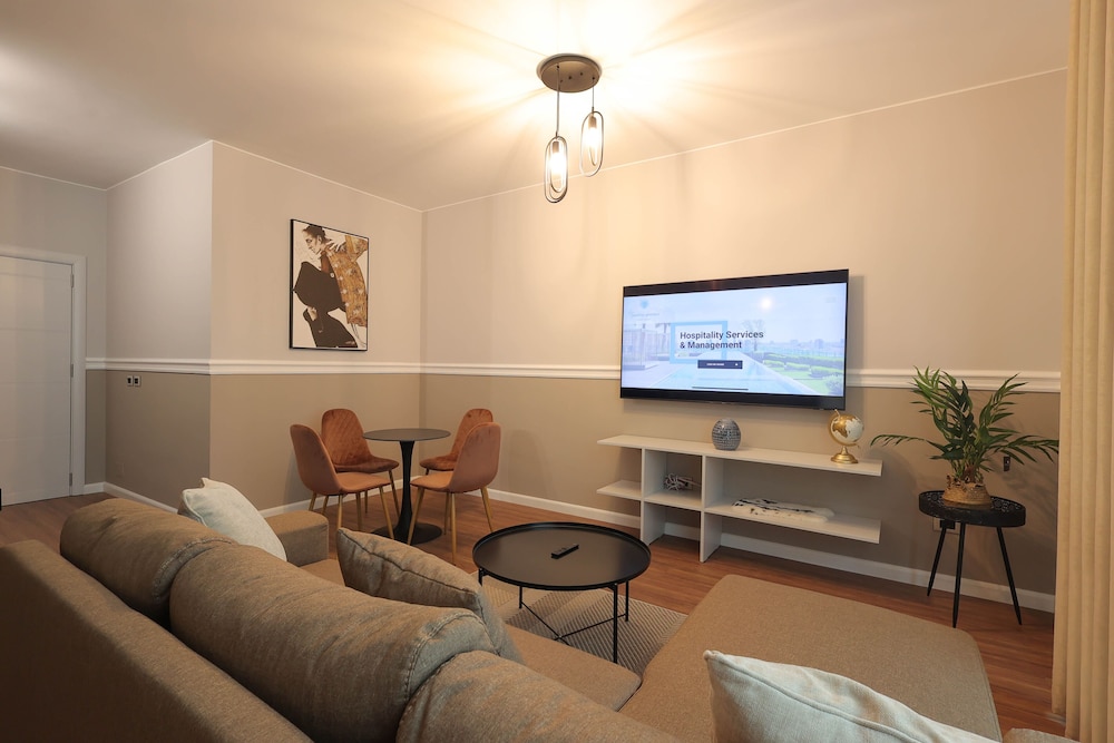 Grandstay Apartments 70