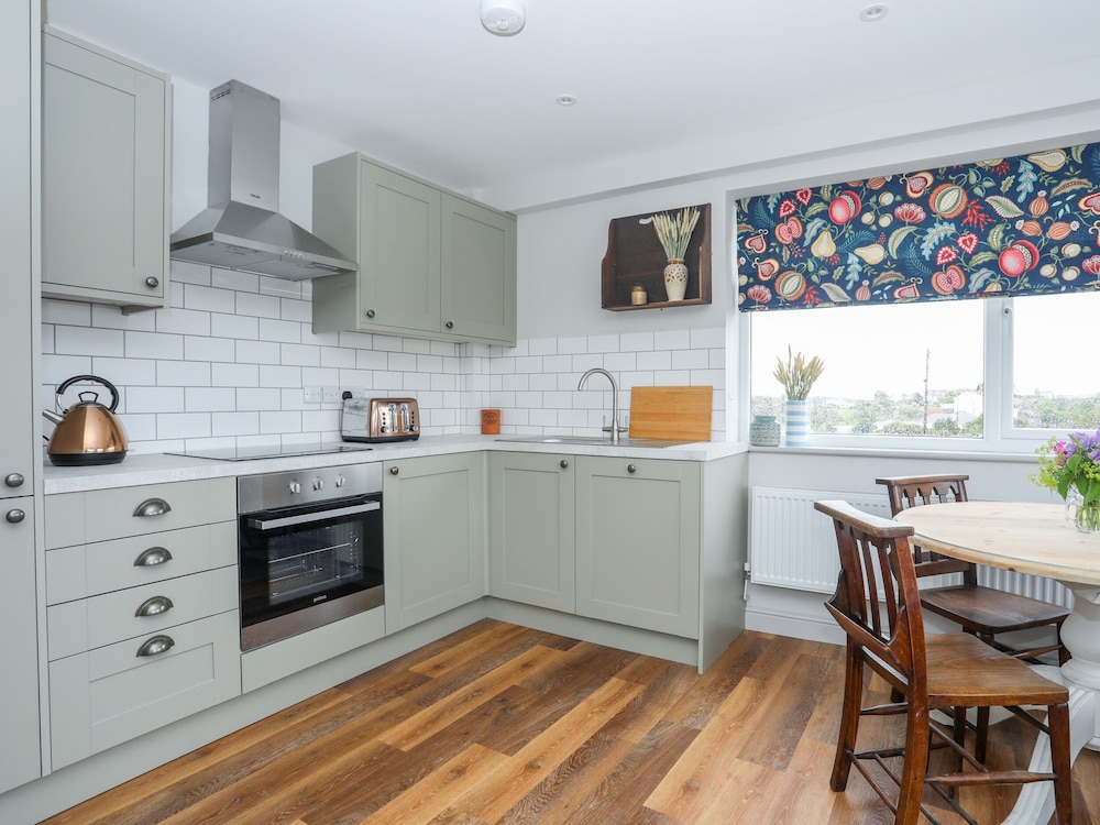 Burton Apartment