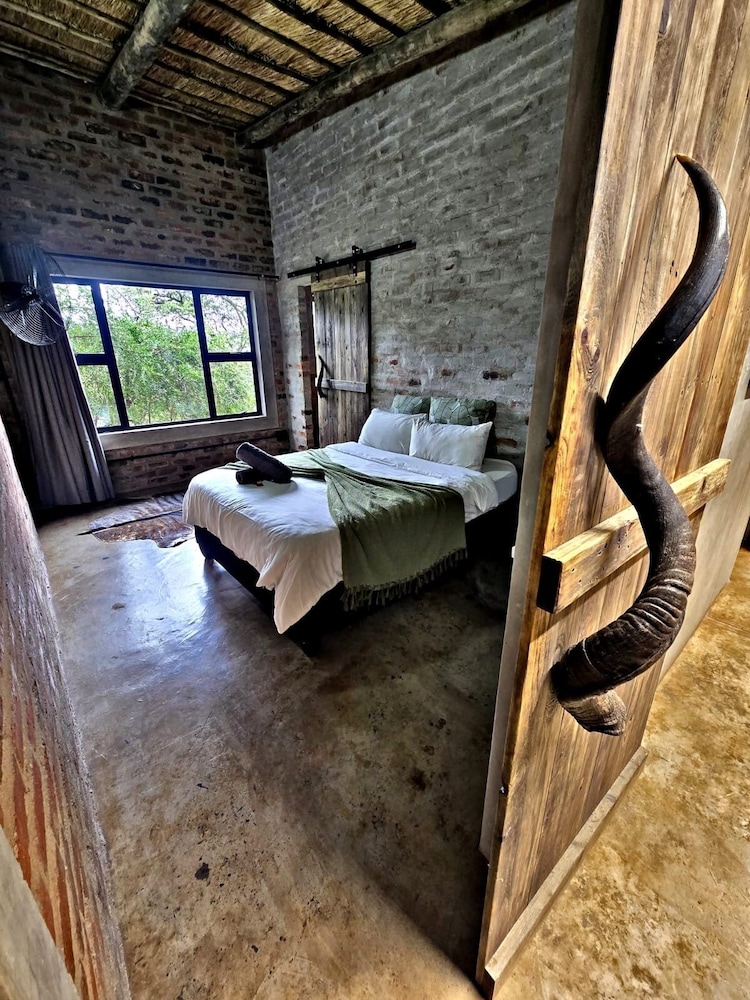 Syeta Bush Lodge