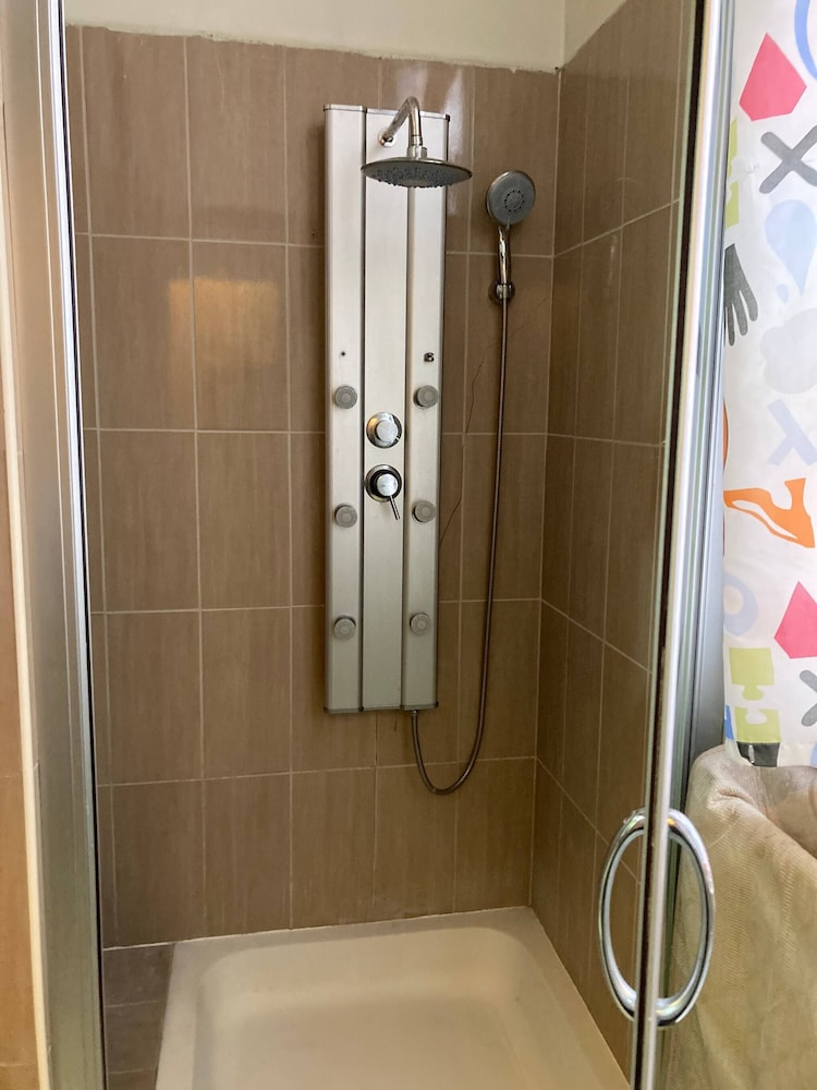 Room in B&B - Cozy Room Z2 for two in Brussels