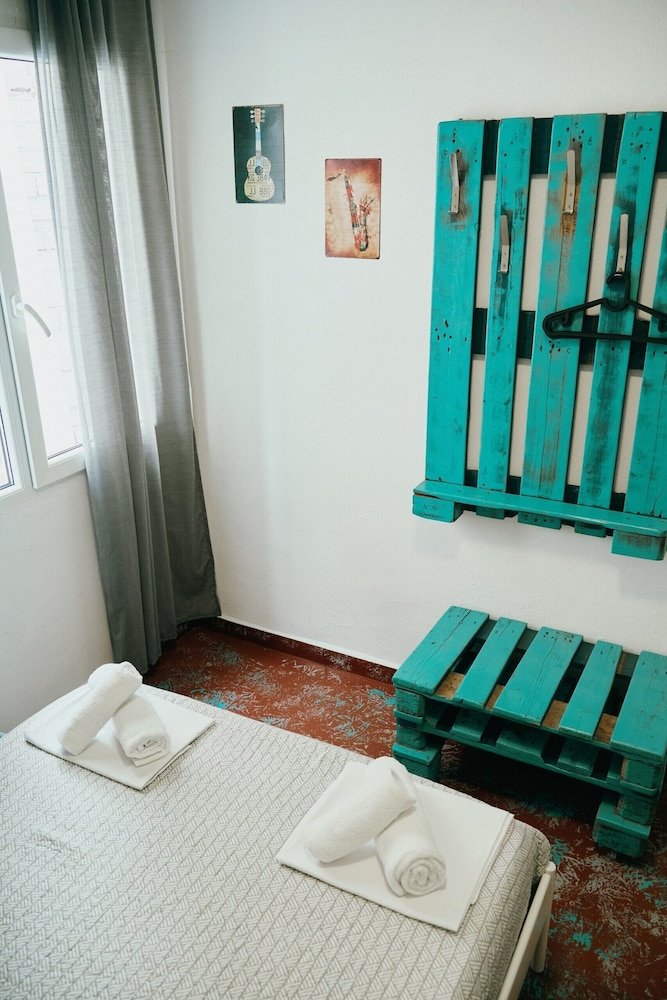 LOFT APART & HOSTAL Group