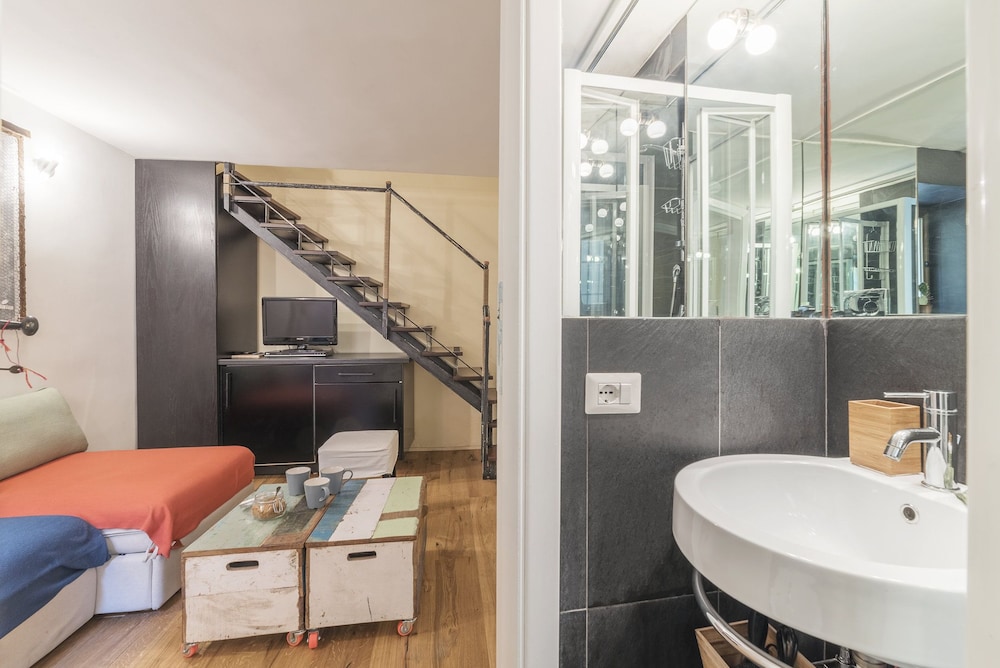 Monti Studio Apartment