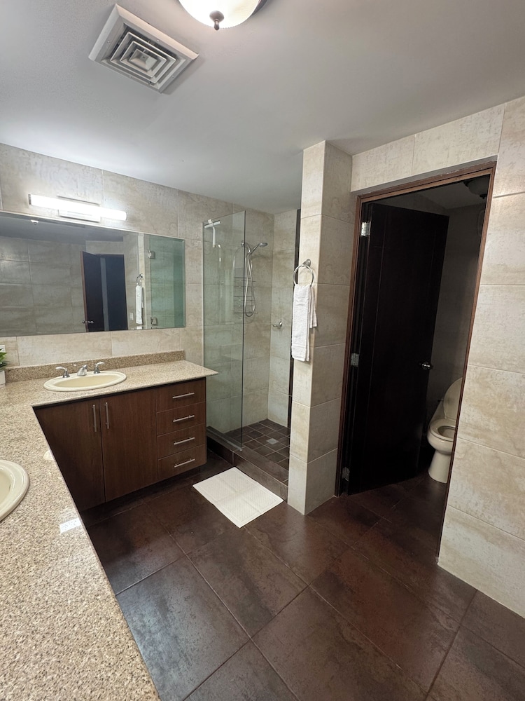 Vista Mar 3 bedroom ocean view Beach Golf Marina