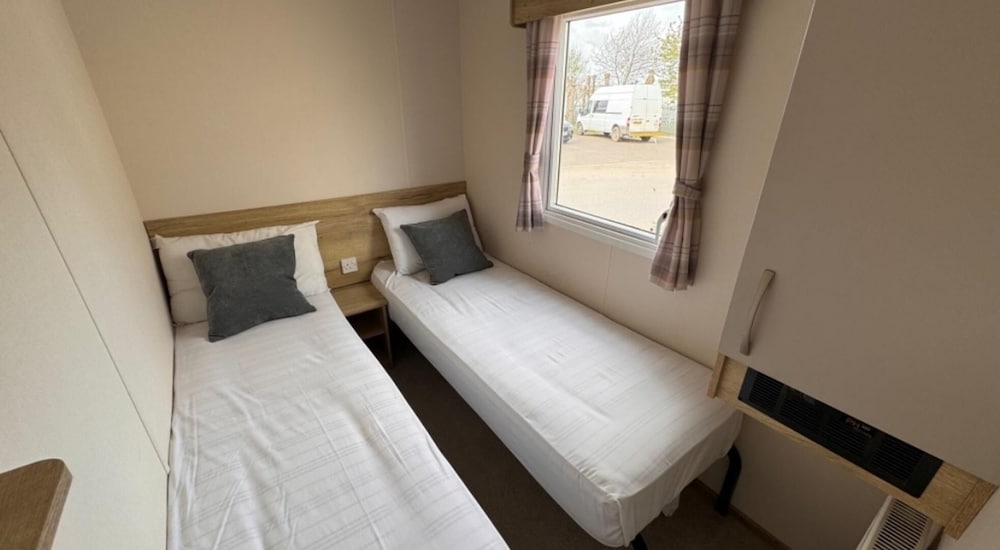 Familyfriendly-8berth-freeparkingspot-closetobeach