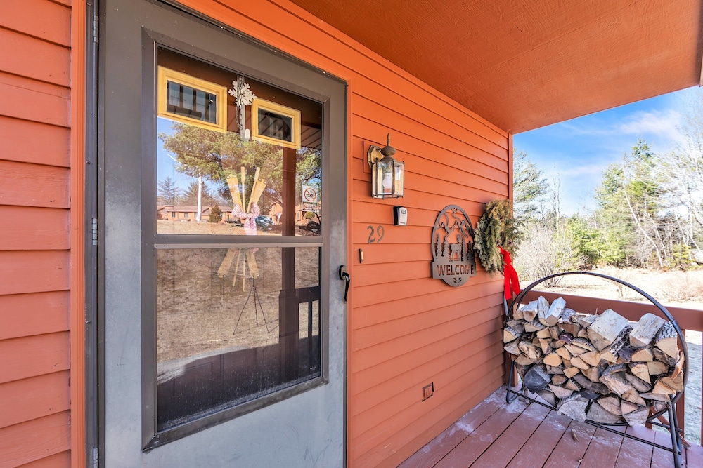 Fox Lair 29l - Cozy End Unit With Mountain Views 2 Bedroom Townhouse by The Summit at Gore Mountain