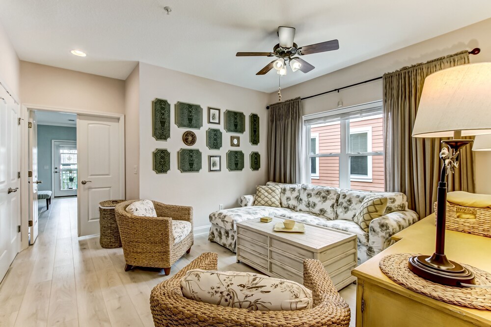 2152 Cape Sound 2 Bedroom Townhouse by RedAwning view 2