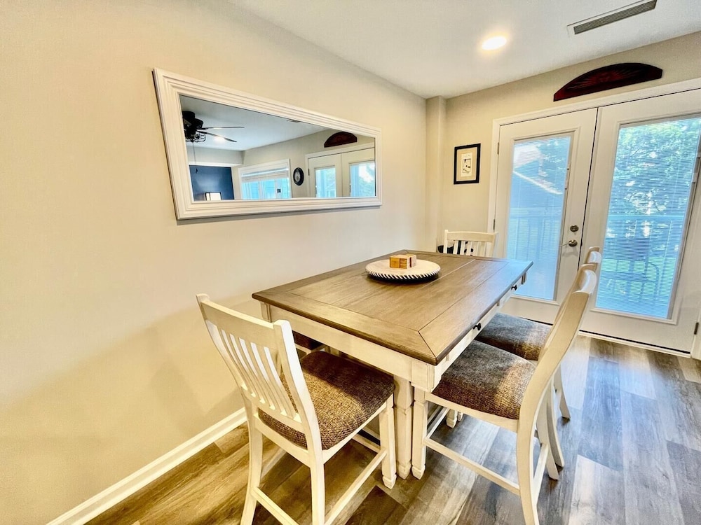 Wilmington Avenue 50 #107