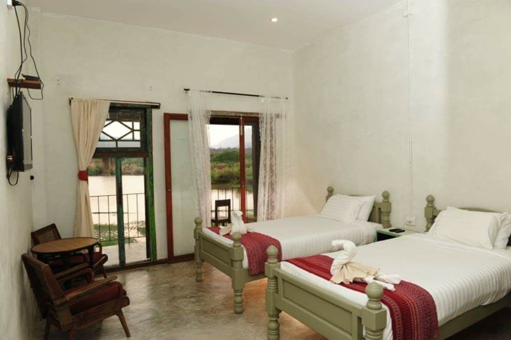 Phu-Anna Eco House