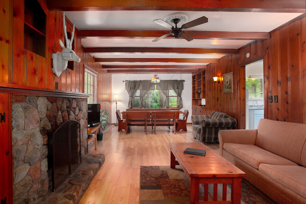 Birchcliff Resort