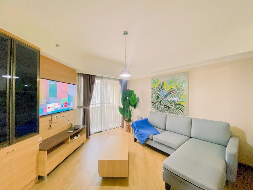 Best Place And Spacious 3Br At Sudirman Tower Condominium Apartment