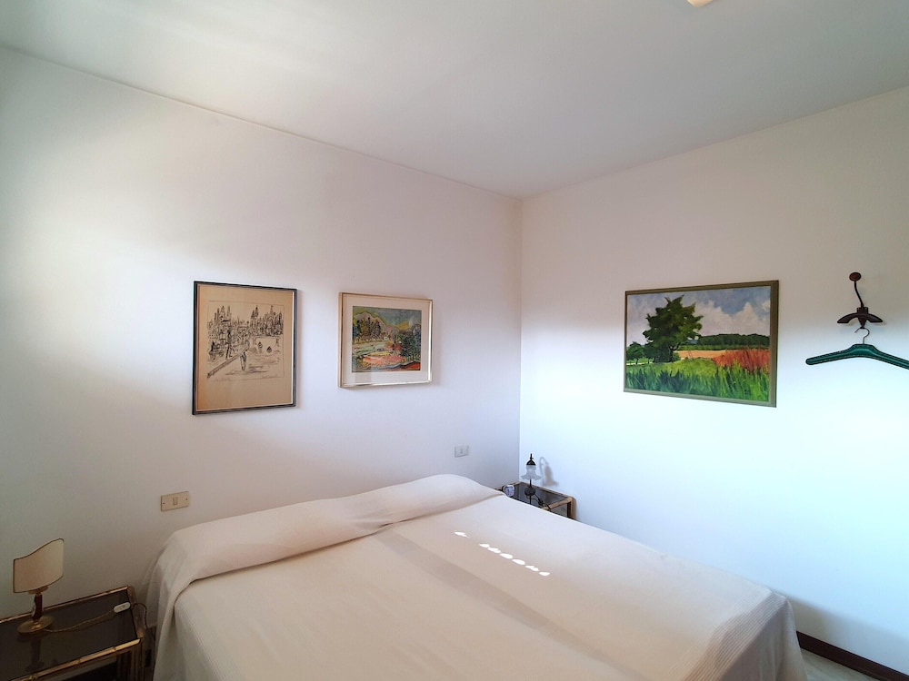 Apartment in Luino With Lake Maggiore Views