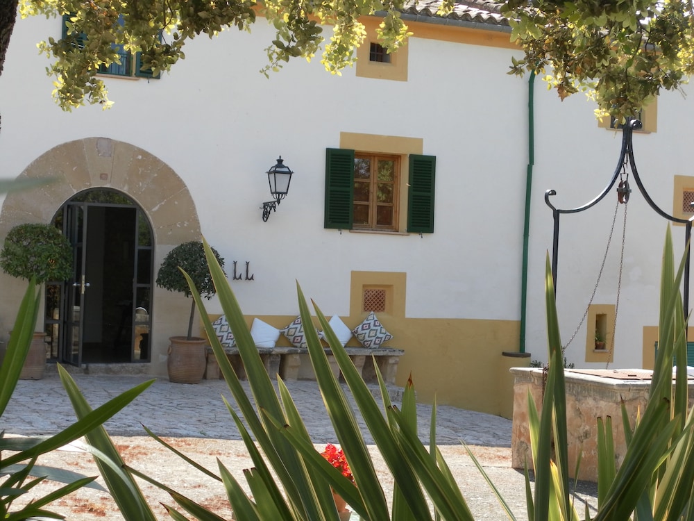 Pollensa Vacations - Hotel Llenaire - Property Image 37