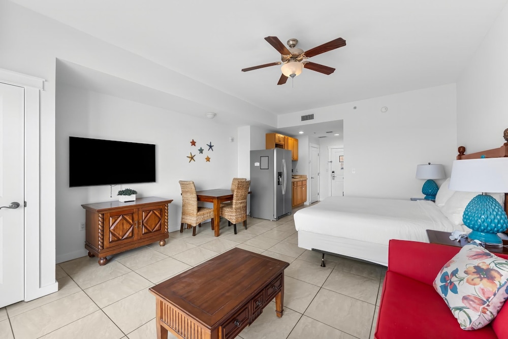 Origin at Seahaven by Panhandle Getaways