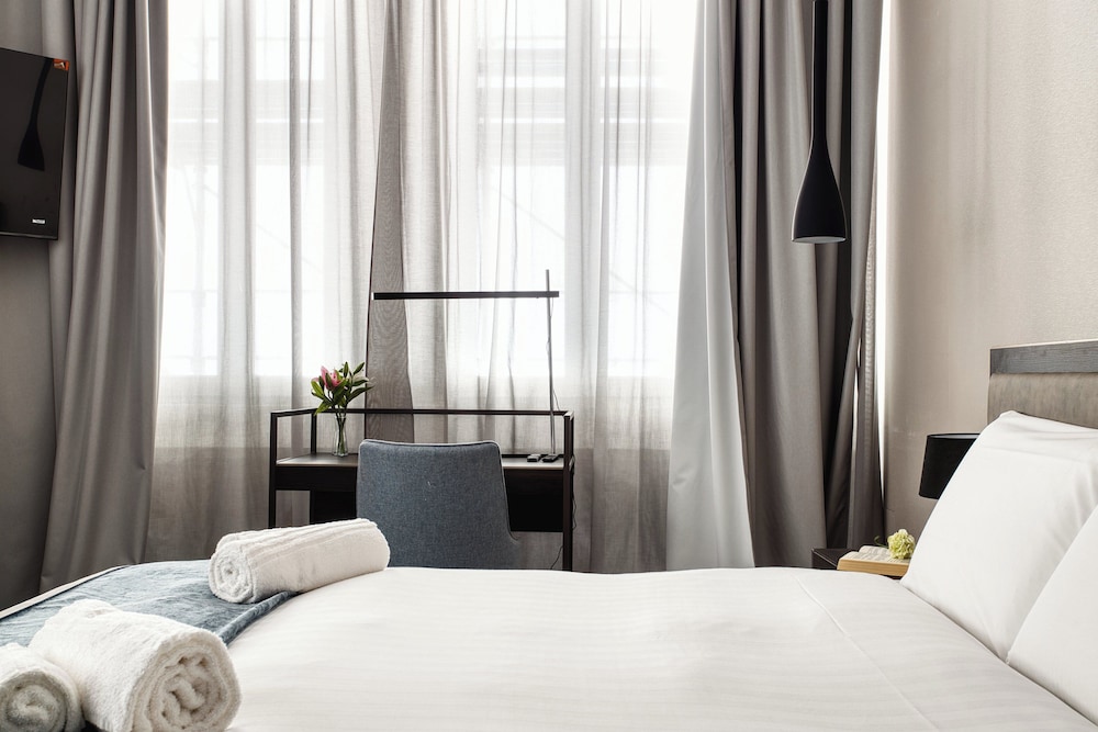 Superb Room for 4 near Duomo di Milano