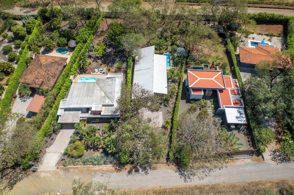 3-BD Home with Pool Near Beach