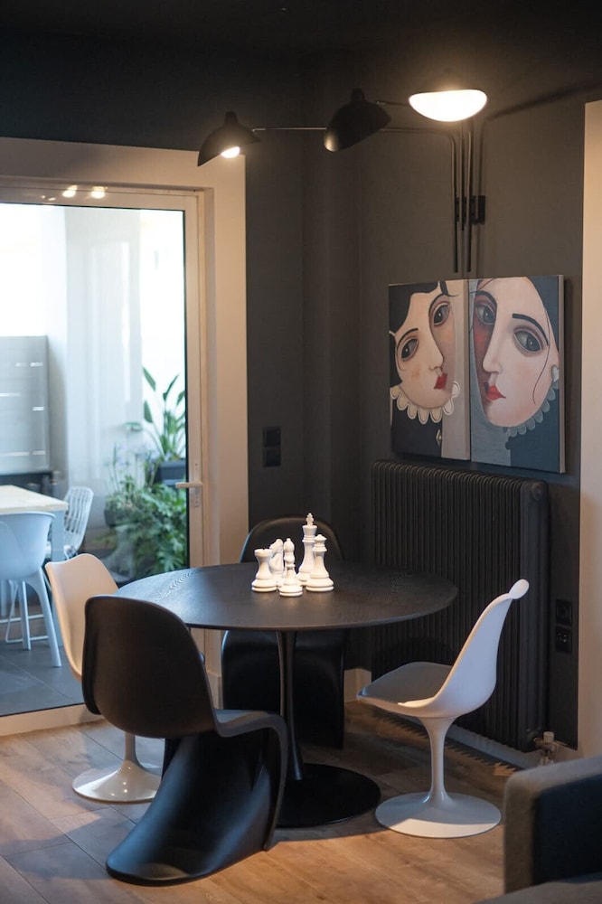 City s Best-kept Secret Chic Luxe Getaway