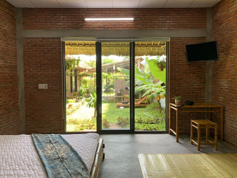 Photo 23