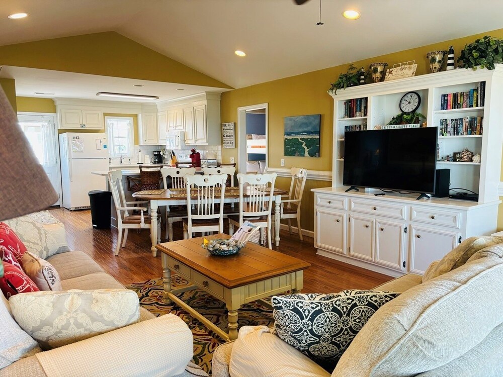 Sea Biscuit - 4 Br Home