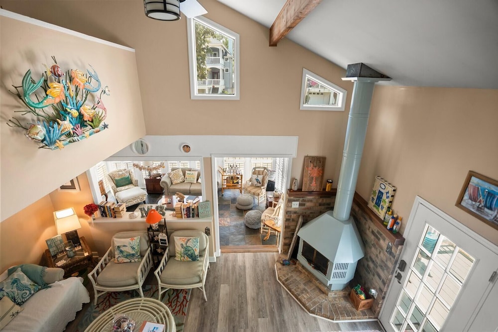 Distinctive Island Living - 835 Bonito Rd, Fripp Island