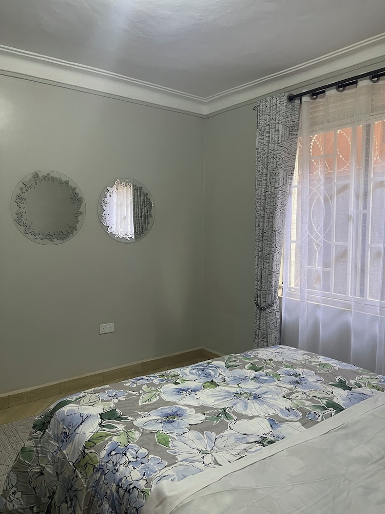 Hillz furnished Apartments view 4